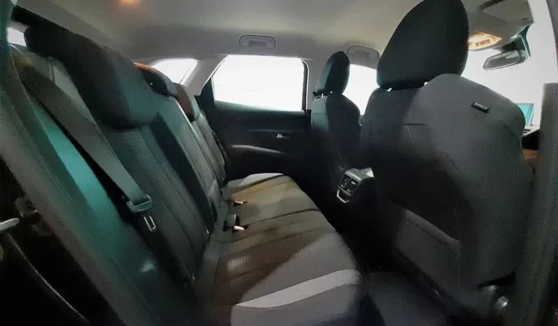 Peugeot 3008 1.2  PureTech 130cv lleno